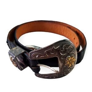 Vintage 1995 Wrangler Black Leather Belt 32 Western Floral Detail Metal Buckle